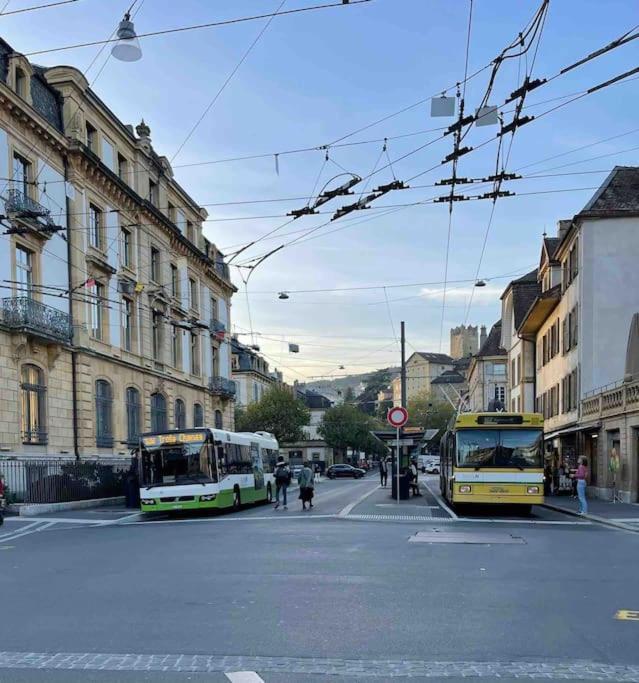 V&V Centre Neuchâtel Eksteriør billede